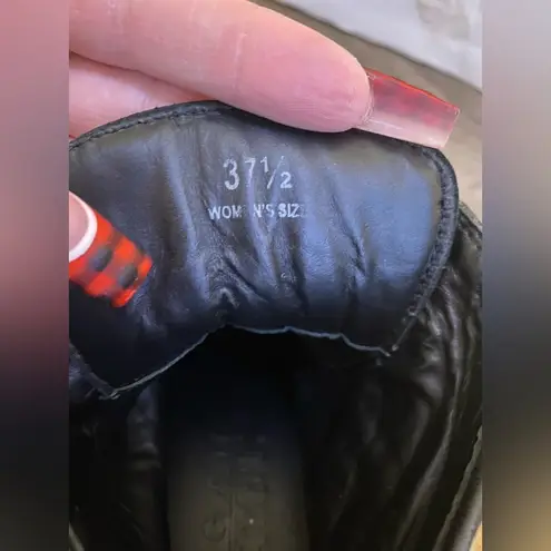 Hogan rebel high top sneakers Size 7