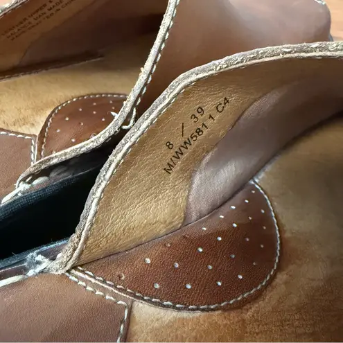 Born Leather Slip On Mule Clog Square Toe Brown Heel Casual Comfort Y2K Size 8 Tan