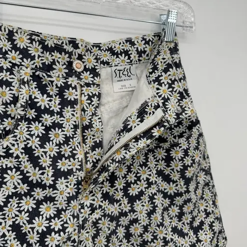 Steel Vintage Daisy Print Floral 80s Cotton Shorts Size 5 Juniors Blue