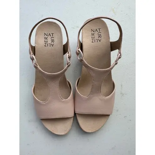 Naturalizer Brand New NWOT Maura Blush Stingo Wedge T-Strap Sandals 8.5 Wide