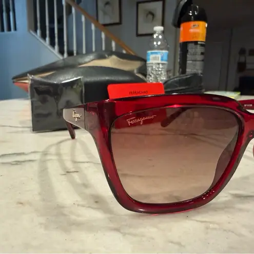 Salvatore Ferragamo SF1018S Sunglasses in Crystal Wine with Grey Gradient Lenses