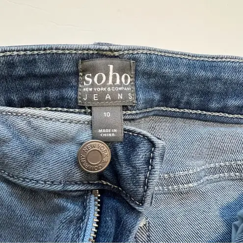 New York & Co. Soho Jeans Light Wash Bermuda Shorts Raw Hem 10