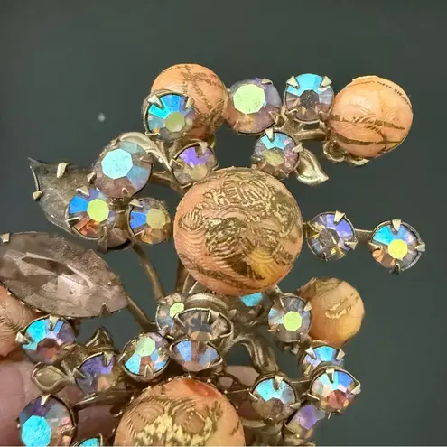 Vintage Unsigned Peach Flowers & Sprays Aurora Borealis Rhinestones Brooch 25g. Orange