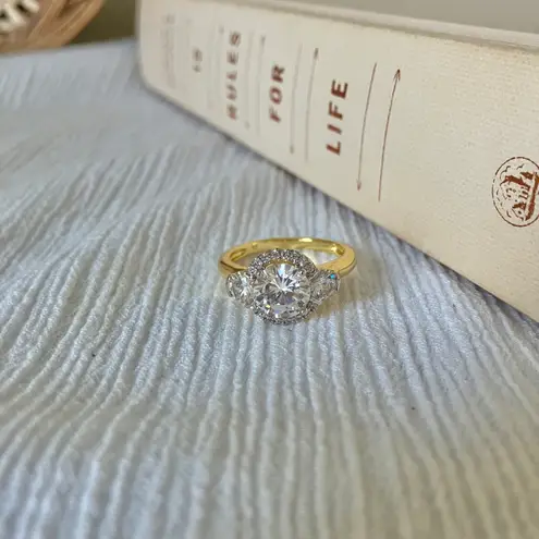 Three Stone Round Halo Glam Gold V Ring “Ismene” Engagement Wedding Elegant Jewelry