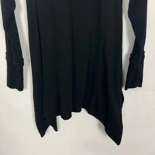 Style & Co Shark Bite Hem Ribbed Black Top Size M Size M