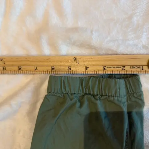 Abercrombie & Fitch  Green Wide Leg Pants Relaxed Fit