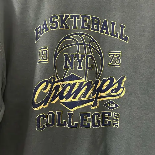 Golden Hour Women's Crew Neck Green NYC Basket Ball Sweatshirt XS S Small NWOT