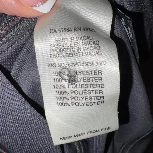 J. Lindeberg logo charcoal gray Polo Shirt Pink piping Athletic Golfing fitted Size M