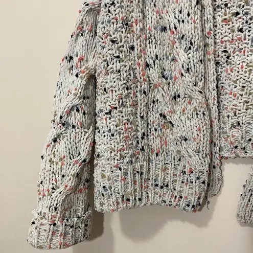 Moon & Madison Womens Cropped Sweater Size Small