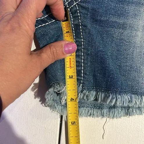 Cato premium, contemporary shorts, size 4