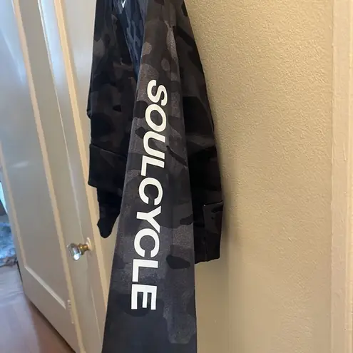 Nike Like New  x Soulcycle Cropped Sweatshirt Size Small