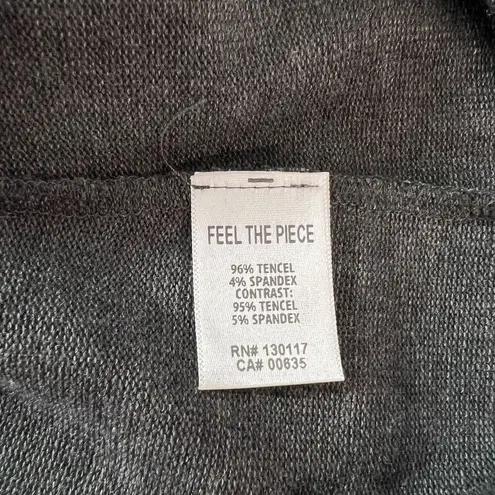 Feel the Piece 🔥5 for $25 sale🔥 Terre Jacobs Gray Sleeveless Keyhole sweater