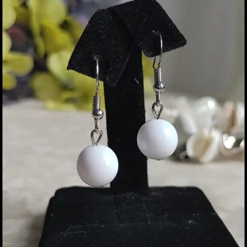 Seashell with Charms Stretch Bracelet & Earrings White