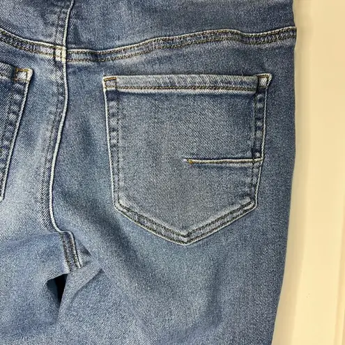 City Blues Women’s Pull On Tummy Control Ankle Jeans Size 4 Blue