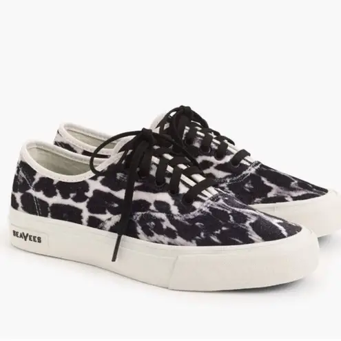 Seavees  for J.crew • legend sneaker in leopard velvet J9125