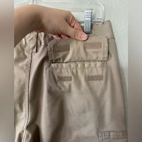 Propper Tactical Khaki Straight Leg Cargo Pants Women’s Size 8 Tan