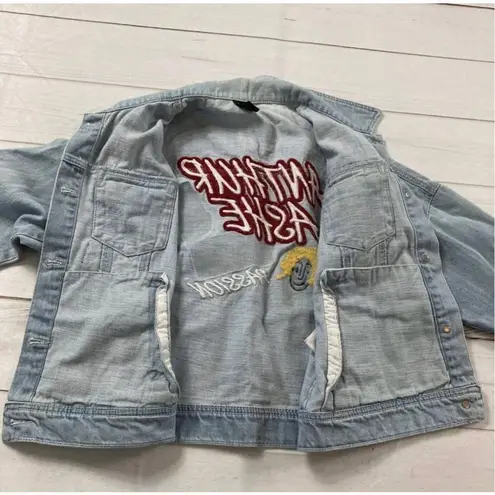 JasonWood Patchwork Embroidered Distressed Jean Jacket Size Medium Blue