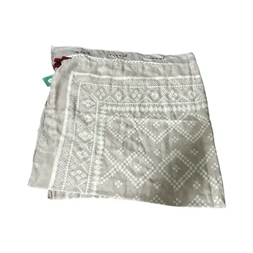 Maurice's Gray, White & Burgundy Floral Paisley Tassel Lightweight Scarf NEW