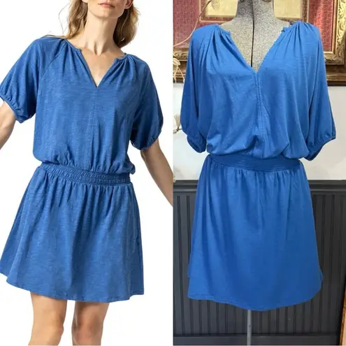 NWT Lilla P Elastic Waist Split Neck Flowy Dress ~ Size Large 💛🍄 Blue