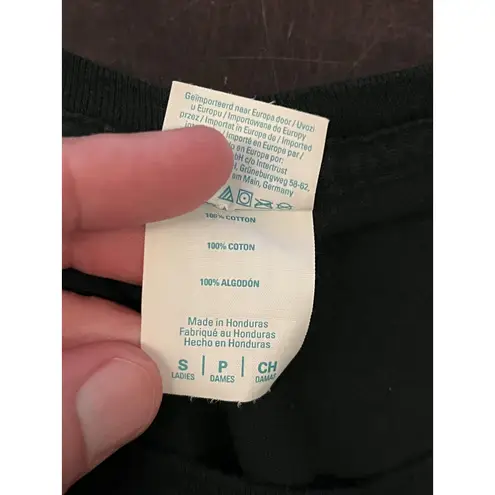 Love Basketball Shirt Womens Small Black Graphic Tee Short Sleeve Crewneck