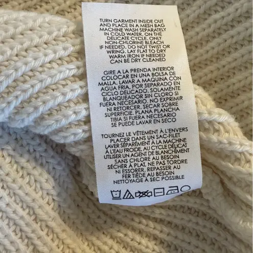 CAbi  Ace Pullover Sweater Tennis White Oversized V-neck casual Women’s Sz Medium