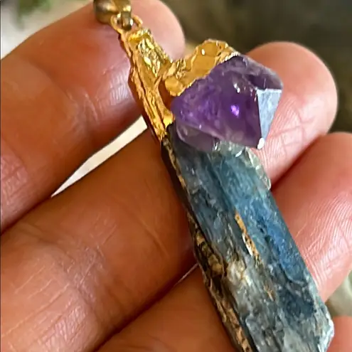 Blue Kyanite & Amethyst Gold Tone Pendant ✨ Purple