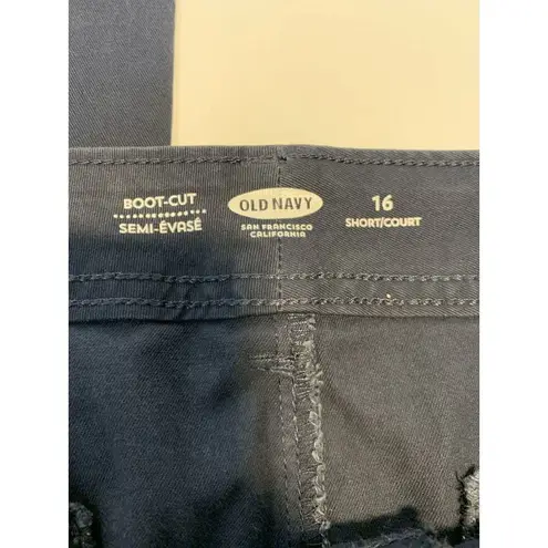 Old Navy  Boot Cut Short Pant