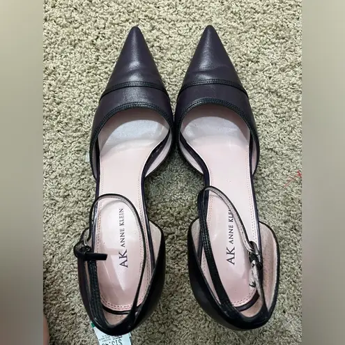 Anne Klein  Purple & Black Ankle Strap Pointed Toe Stiletto Pump Sz 11