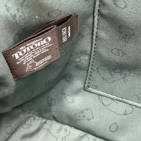 Studio Ghibli My Neighbor Totoro convertible crossbody bag (BoxLunch exclusive)