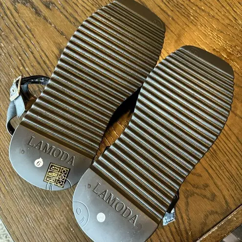 Lamoda Black Red Hearts Hopeful Chunky Platform Sandals Size 9 NWOT Black