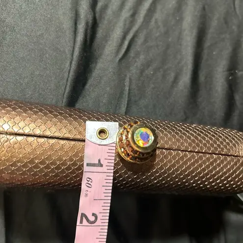 Swavorski Vintage Rare Clutch Bronze Fish Scale design wSwarovski Clusters kiss clasp