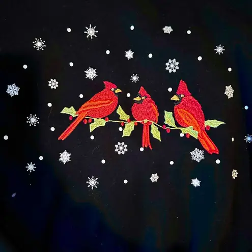 Black crewneck grandma sweater with red cardinals and snowflakes Size L