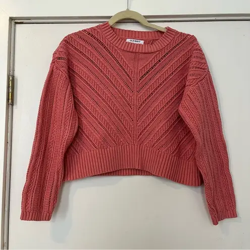 Old Navy Pink  cropped sweater long sleeve knit women’s medium