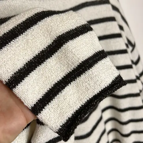 ee:some Black & White Striped Knit Crewneck Sweater