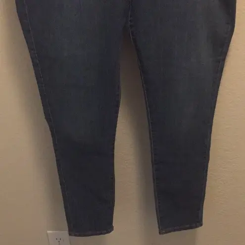 Old Navy  Blue Pull On Stretch Skinny Jean Legging Size 18 New Without Tag