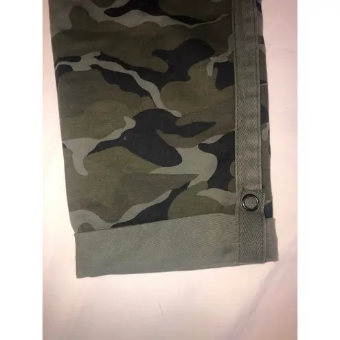 Torrid  Camo Pants Size 14 Twill Aviator Crop Green Stretch Military Punk NEW