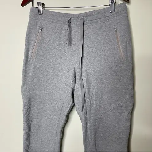 Alo Yoga  Moto Sweatpants in light grey sz L