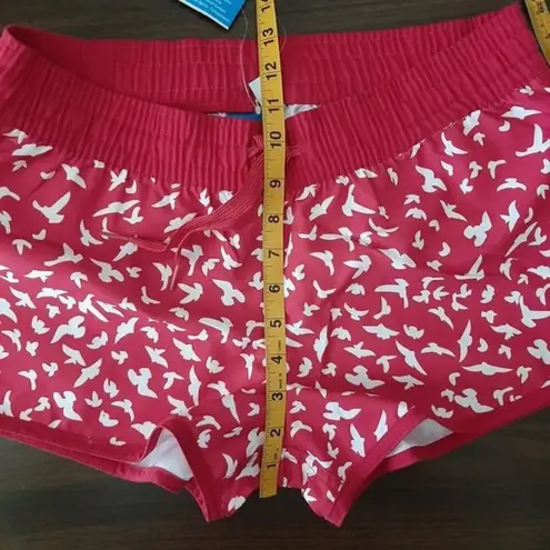 Firefly Truck Swim Shorts Fuchsia & White Size M Size M