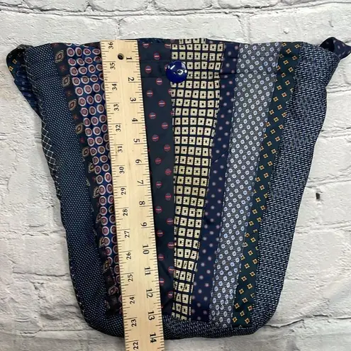 Gap  Tie made tote multicolored