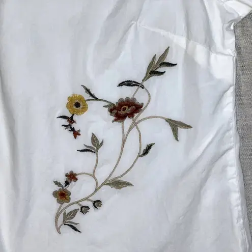 Westport | White with Floral Embroidered Button Front Top | Large