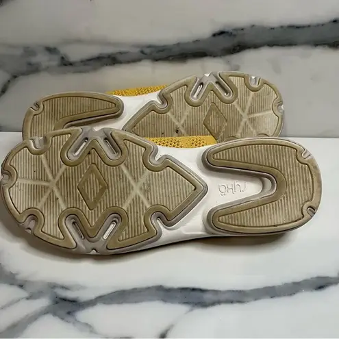 Ryka | Women's Yellow White Desi Thong Comfort Sandals Sz 7.5