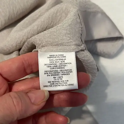 Helmut Lang NWOT Ā sleeveless back zip blouse longer in backāside slits satinātrim - Image 5