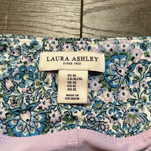 Laura Ashley 13” Blue Floral Pleated Tennis Skirt Size XL