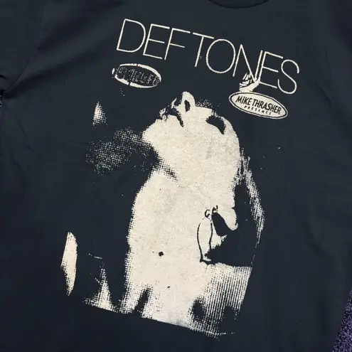Deftones Saturday Night Wrists Rock Show Poster T-Shirt XL