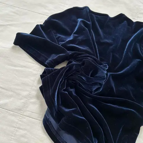 Y2K Navy blue velvet short sleeve square neck top Size small