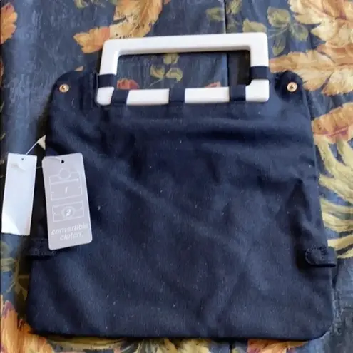 Old Navy NWT  CONVERTIBLE BLACK CLUTCH