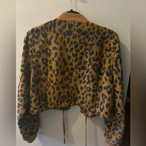 Essue Boutique Leopard Bomber Jacket