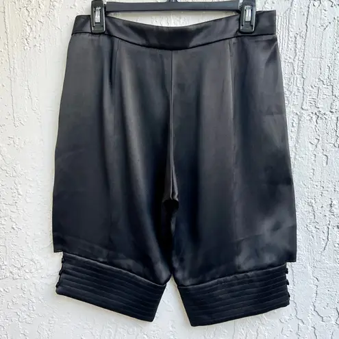 Emporio Armani Ready-To-Wear Silk Balloon Shorts Black Womens Size IT 40 / US 4