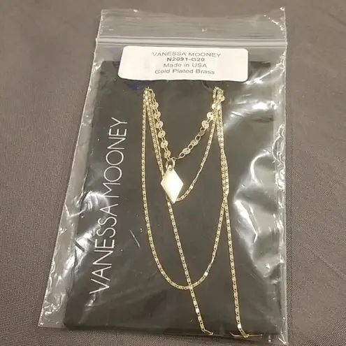 Vanessa Mooney 💕💕 Gold Layered Necklace Diamond Shape Charms NWT