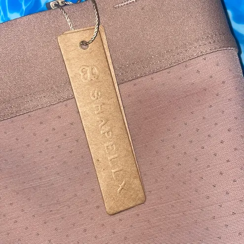 Shapellx shapewear Bare Essential AirSlim® Core
Sculpt Mid Thigh Shaper Short Size M - Image 6